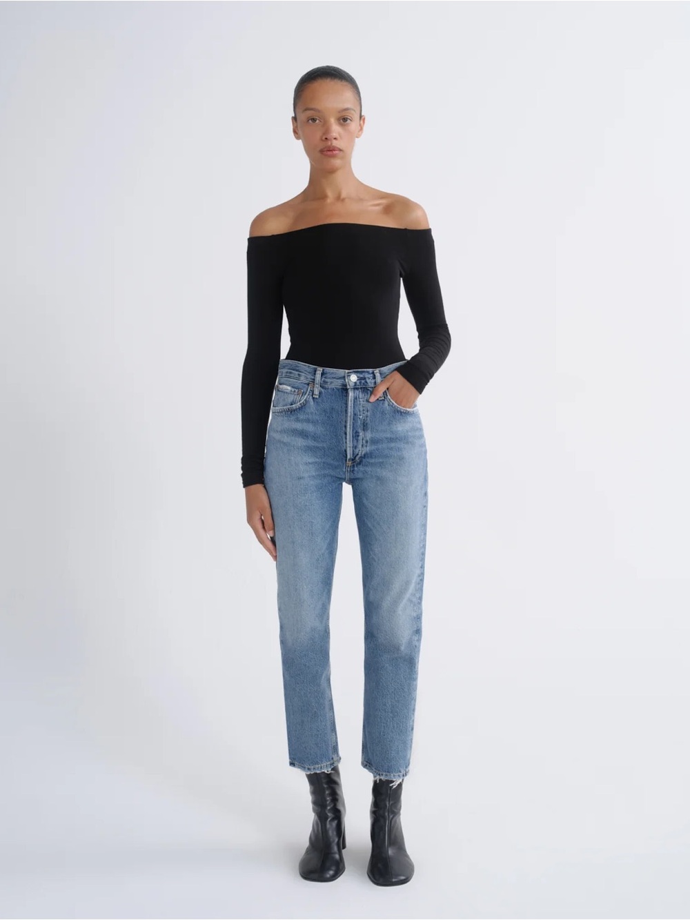 AGOLDE Riley High Rise Straight Crop Jeans Frequency Distressed Raw Hem Size 25
